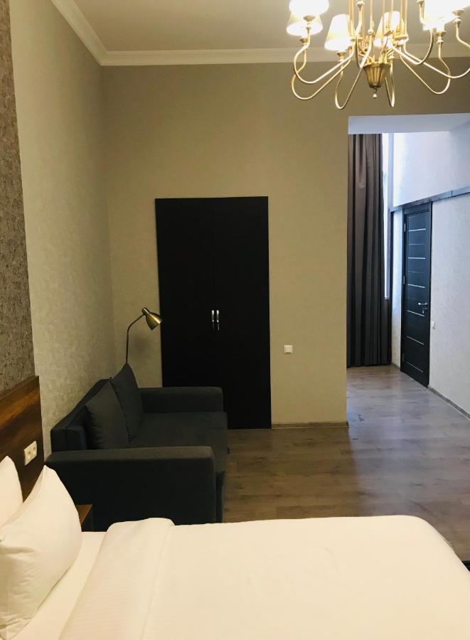 2Nd Floor Hotel Tbilisi Exterior foto